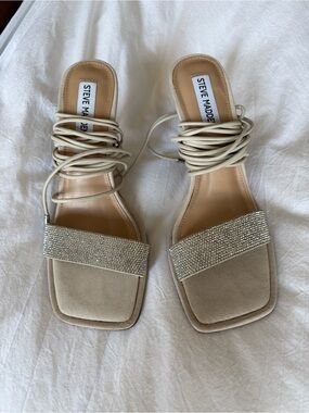 Steve Madden Cream Lace-Up Rhinestone Strap Heeled Sandals